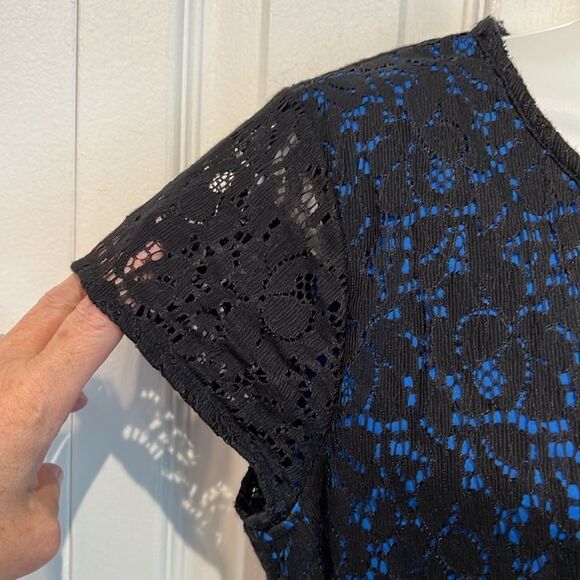 Levi’s Black Lace/Blue Lined‎ Cap Sleeve Dress Size 8 - Picture 3 of 14
